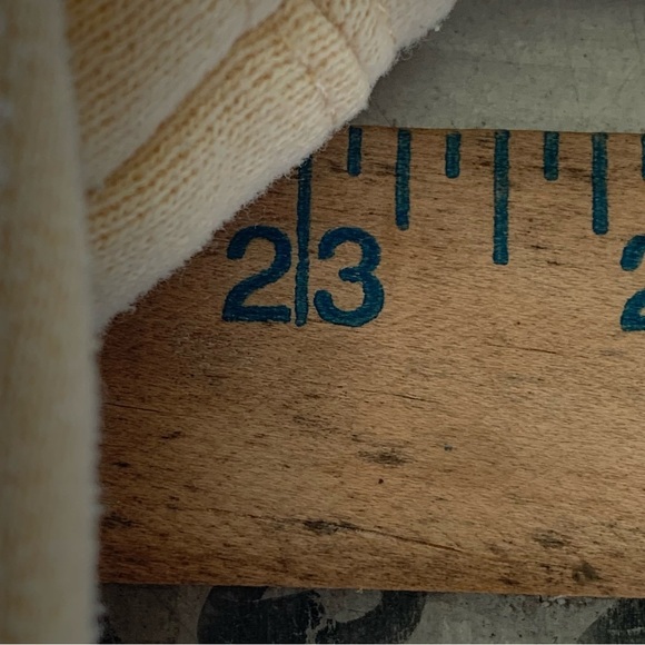 IZOD Men's Light Yellow Sweater Crewneck Sweatshirt Size Large PerformX - Picture 5 of 6